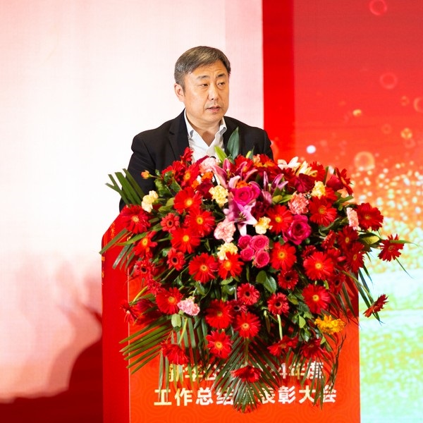 必发公司年会 (40 - 65).jpg